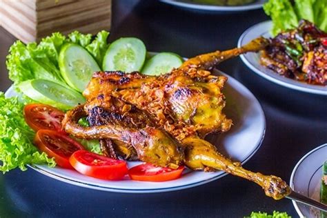 Menyajikan Ayam Bakar Yang Juicy Dan Aromatik: Resep Dan Tips Praktis